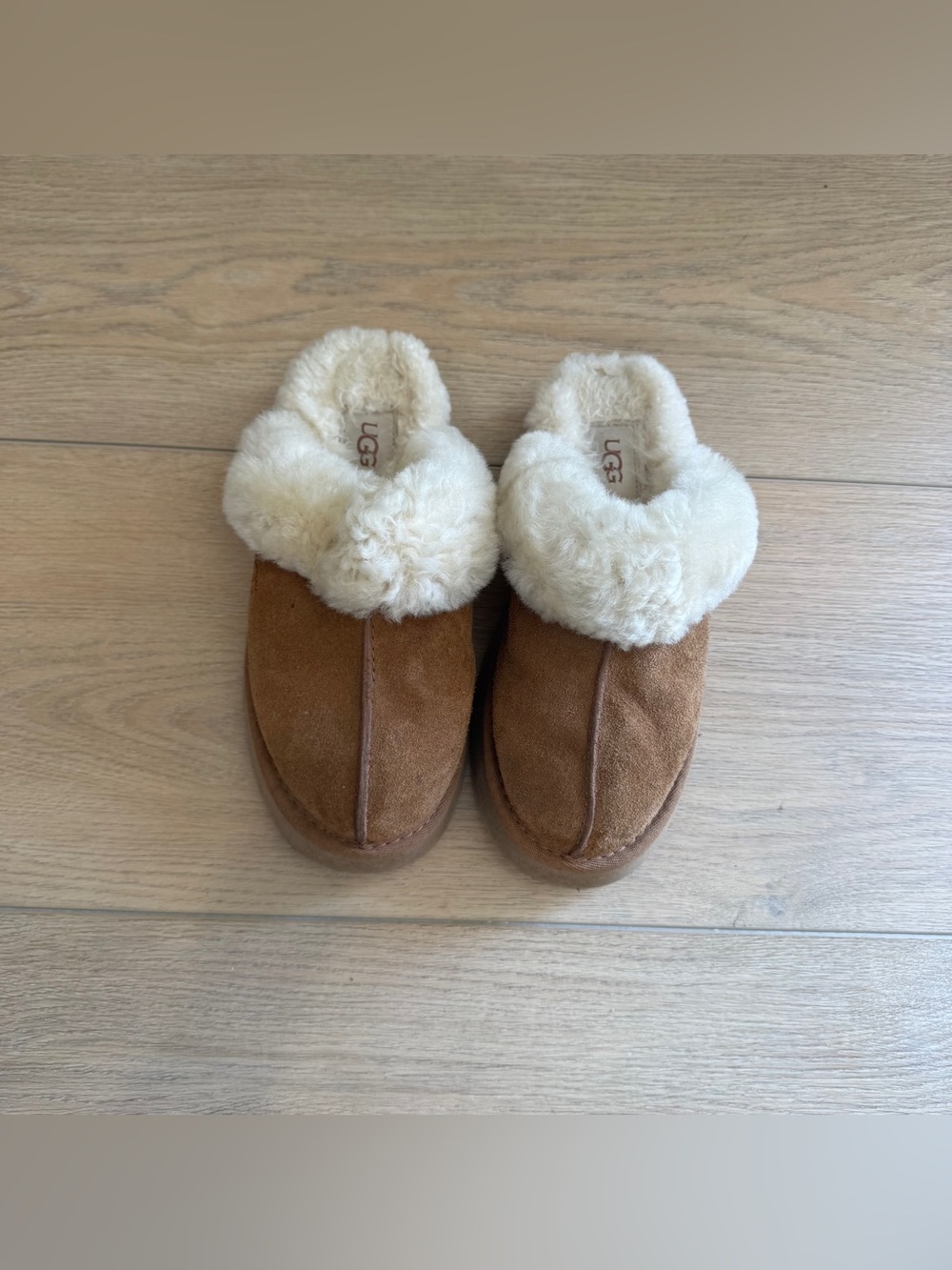 Ugg Platform Slippers Size 6
